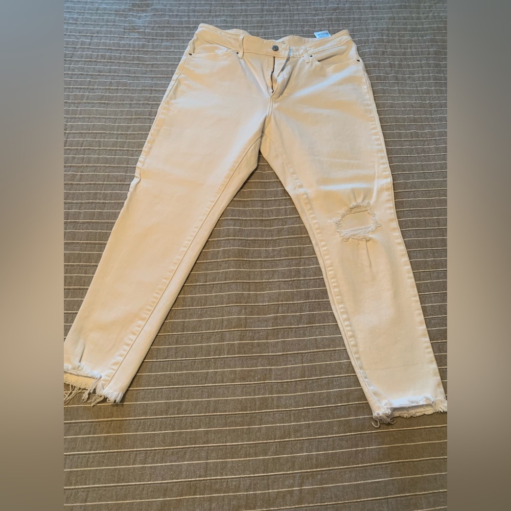 Levis
